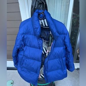 Uniqlo Women’s Blue Ultralight Down Large